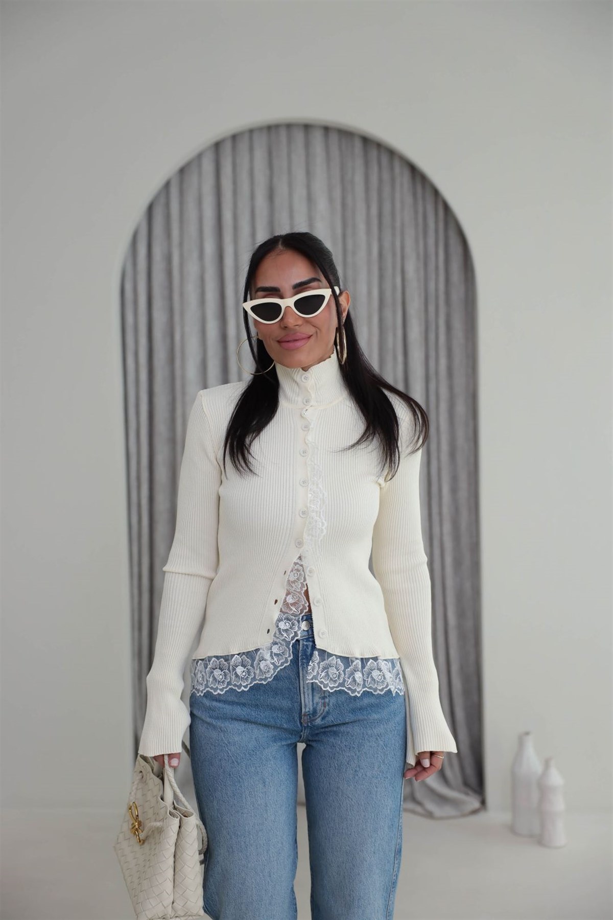 Yarım Balıkçı İspanyol Kol Güpürlü Hırka KREM