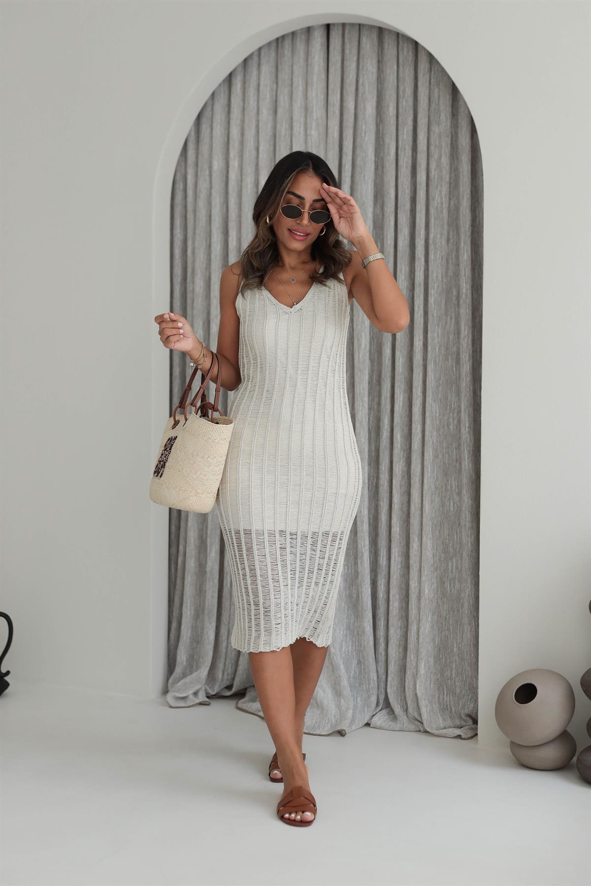 Ajurlu Simli V Yaka Astarlı Elbise