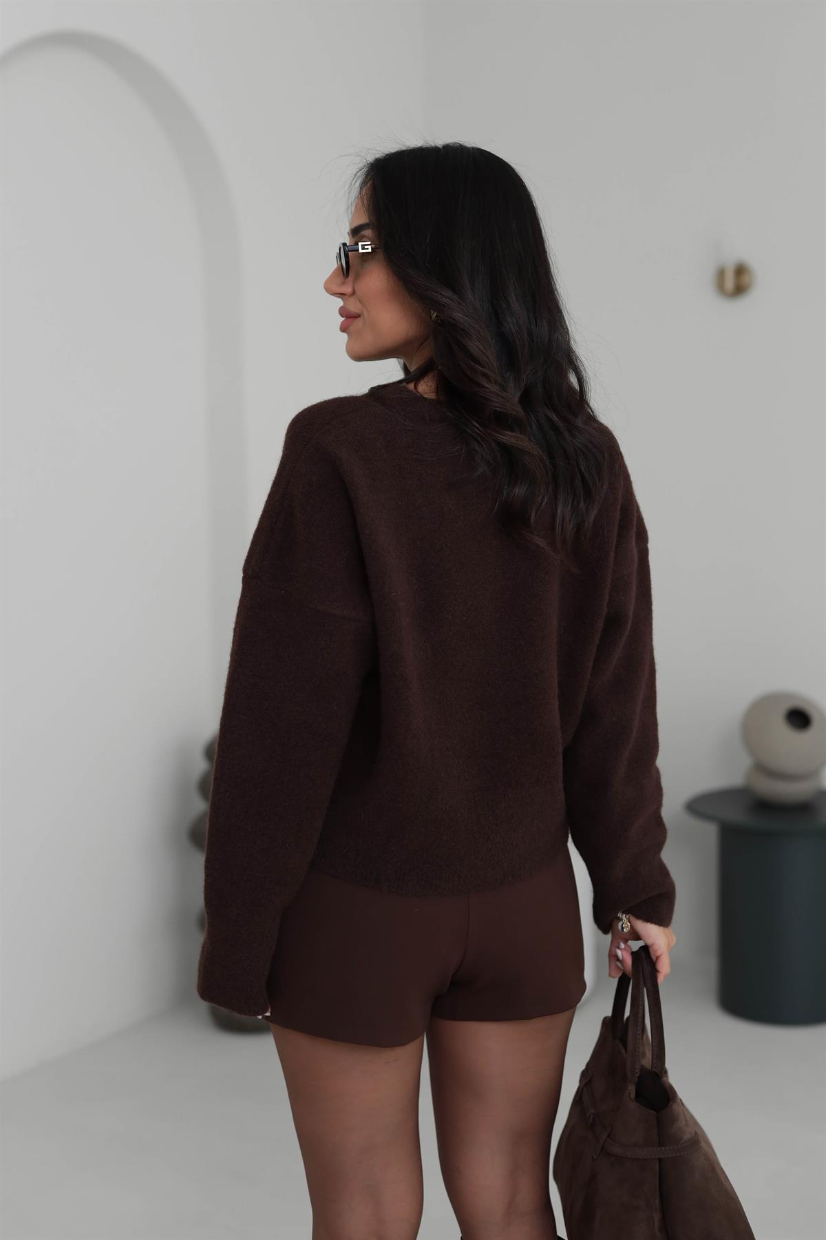 0645 V Yaka Yumuşak Dokulu Triko Kazak KAHVE