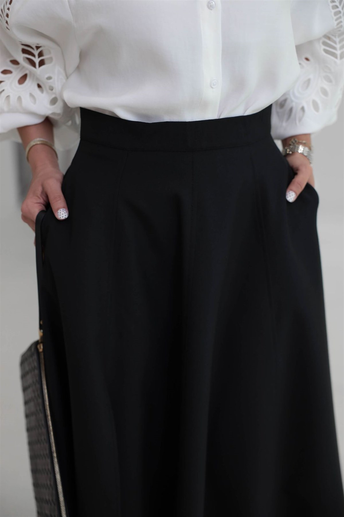 5175 Dokulu Yüksek Bel Yırtmaçlı Etek SİYAH