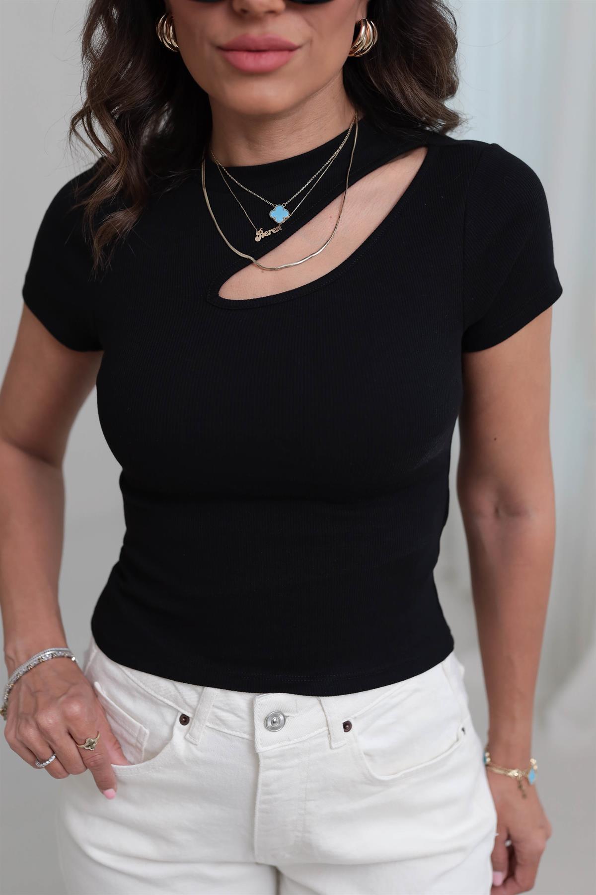 4693 Ön Detaylı Bluz SİYAH