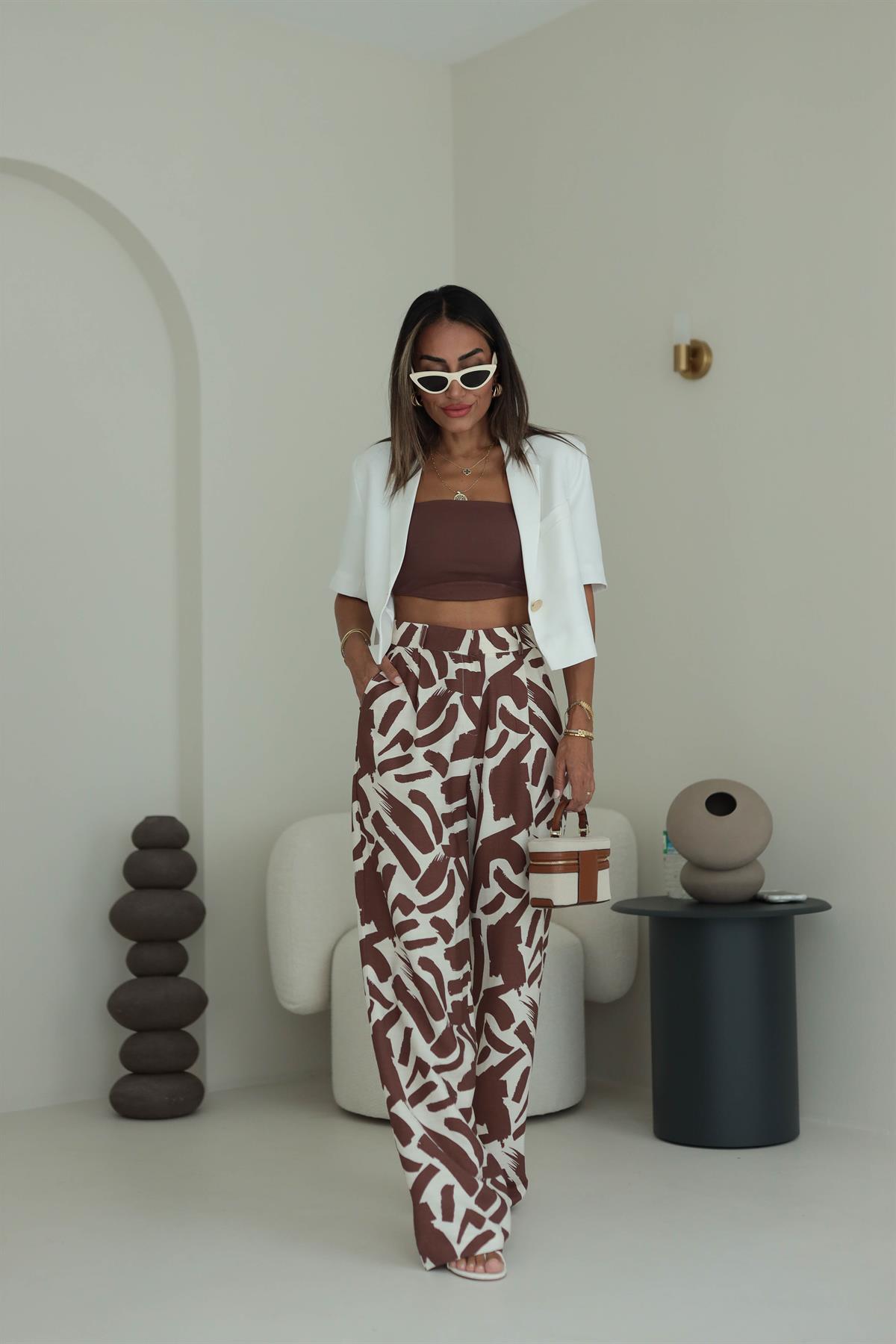 1338 Yüksek Bel Desenli Bol Paça Pantolon