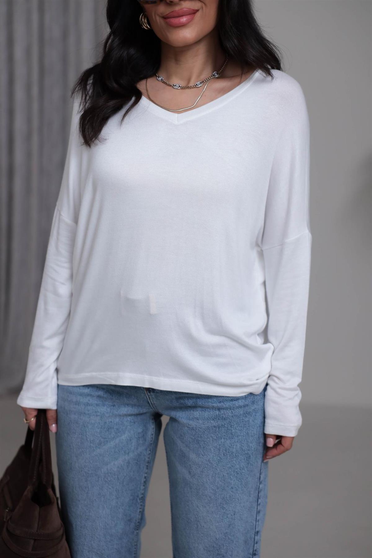 7590 V Yaka Yumoş Bluz EKRU