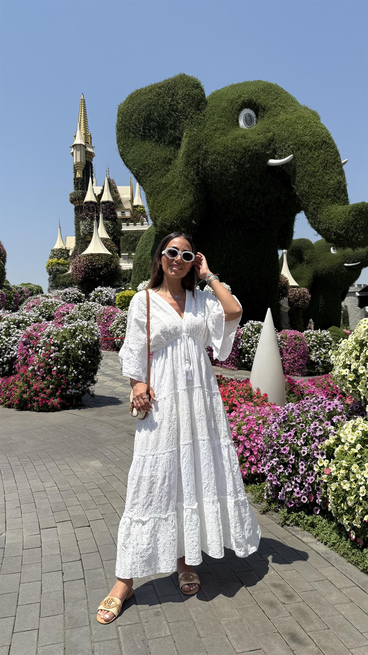 DXB Belden Büzgülü Komple Güpür Elbise BEYAZ