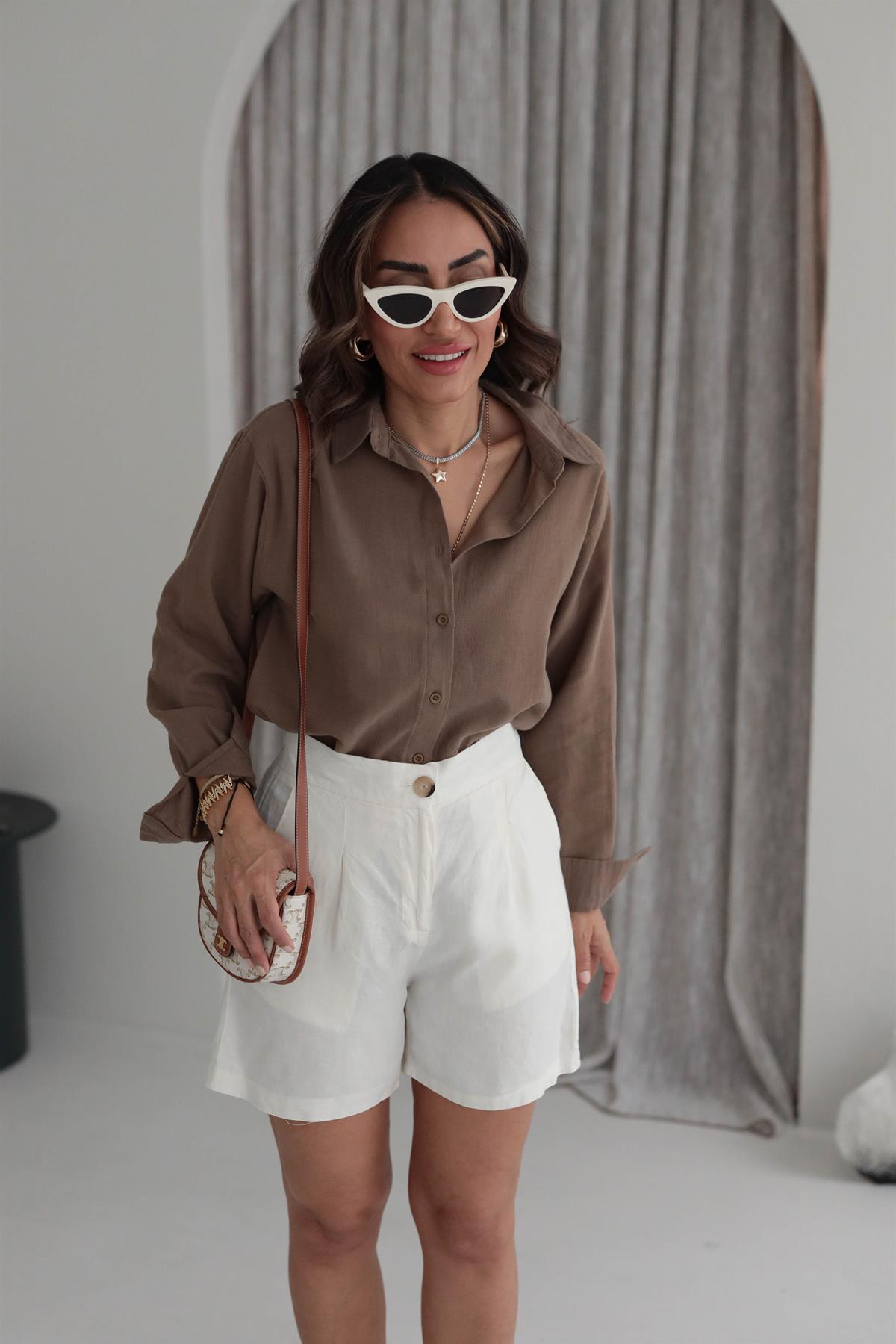 6211 Ham Keten Şort