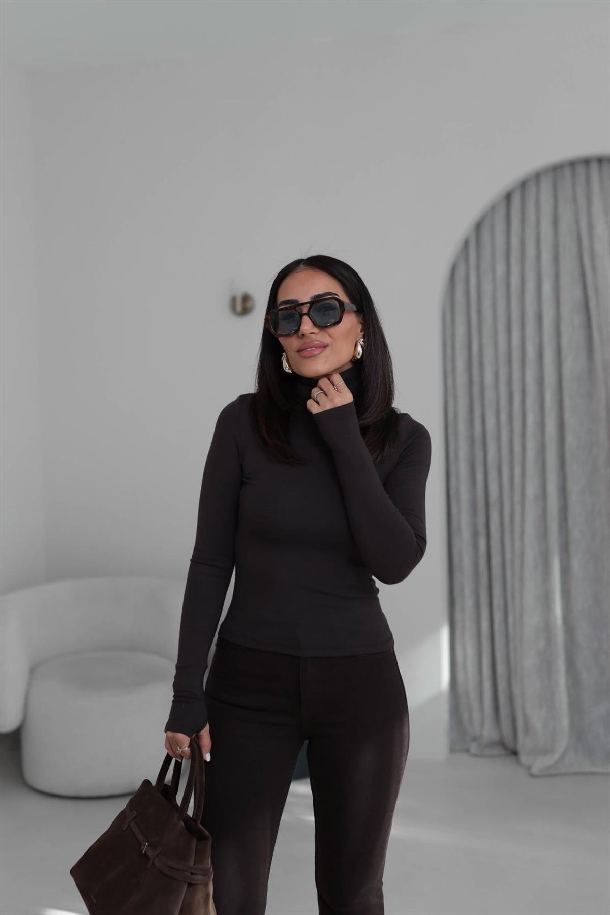 1710 Kolu Yırtmaçlı Balıkçı Yaka Bluz KAHVE