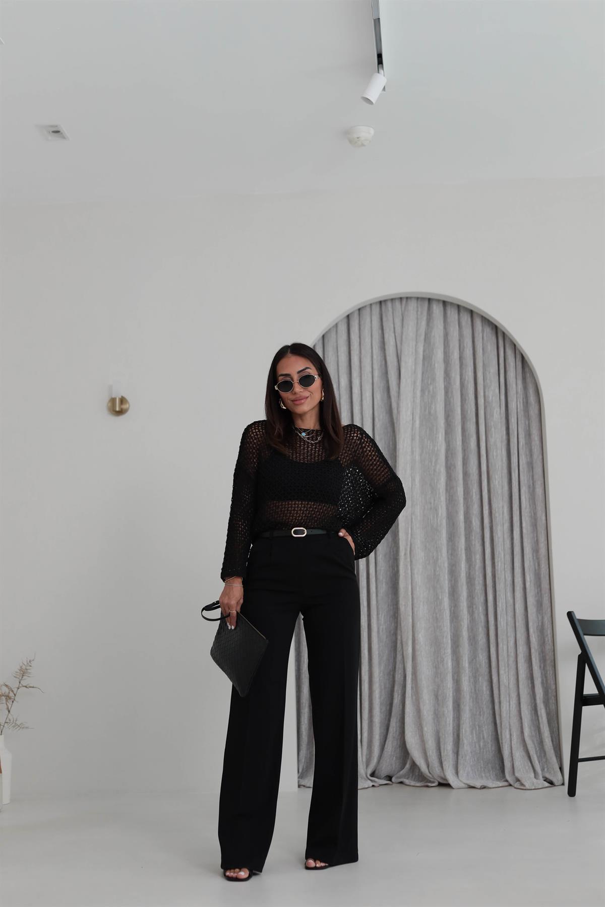 0807 Kayık Yaka Ajurlu Triko Kazak SİYAH