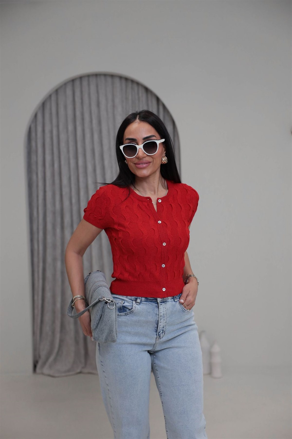 0980 Bisiklet Yaka Dokulu Düğmeli Triko KIRMIZI