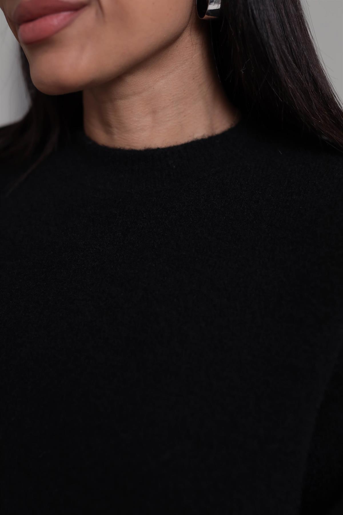 0640 Bisiklet Yaka Yumuşak Dokulu Triko Kazak SİYAH