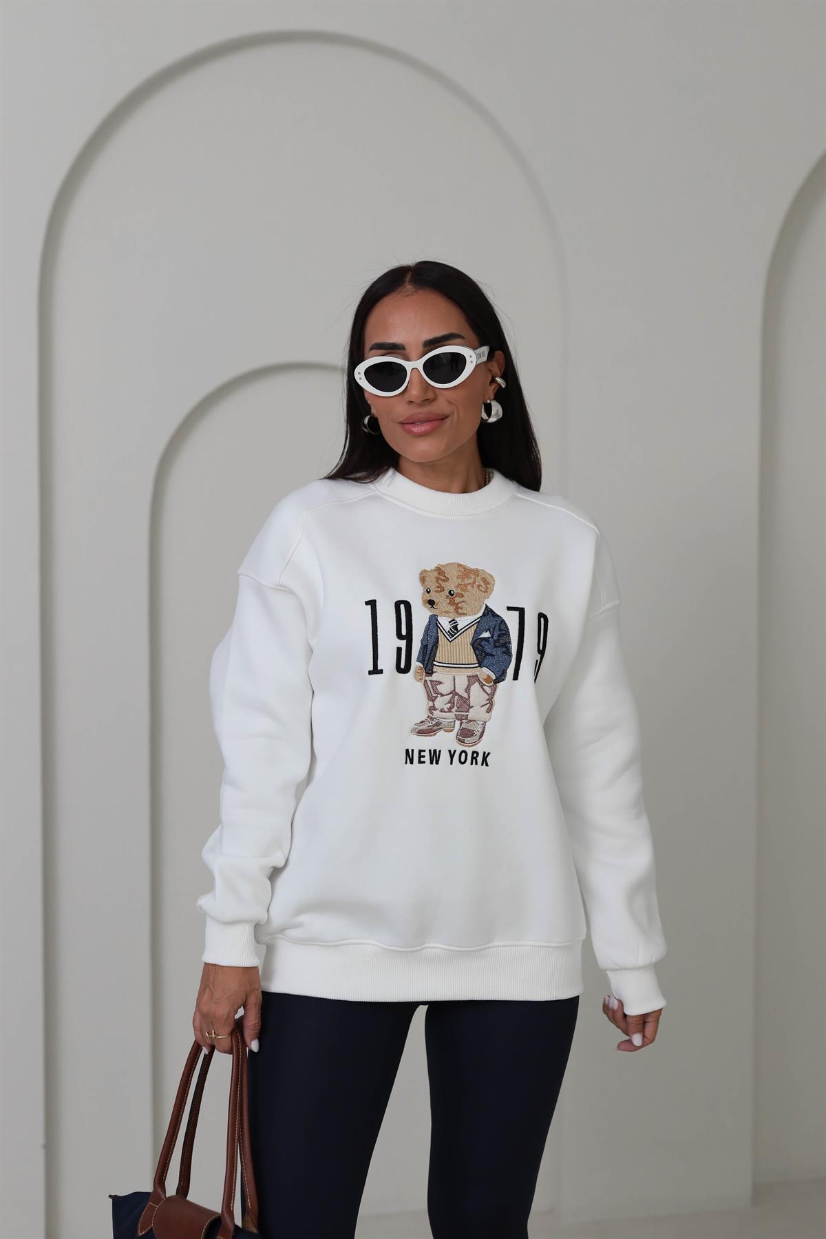 0417 Bisiklet Yaka Şardonlu Teddy Baskılı Sweatshirt EKRU