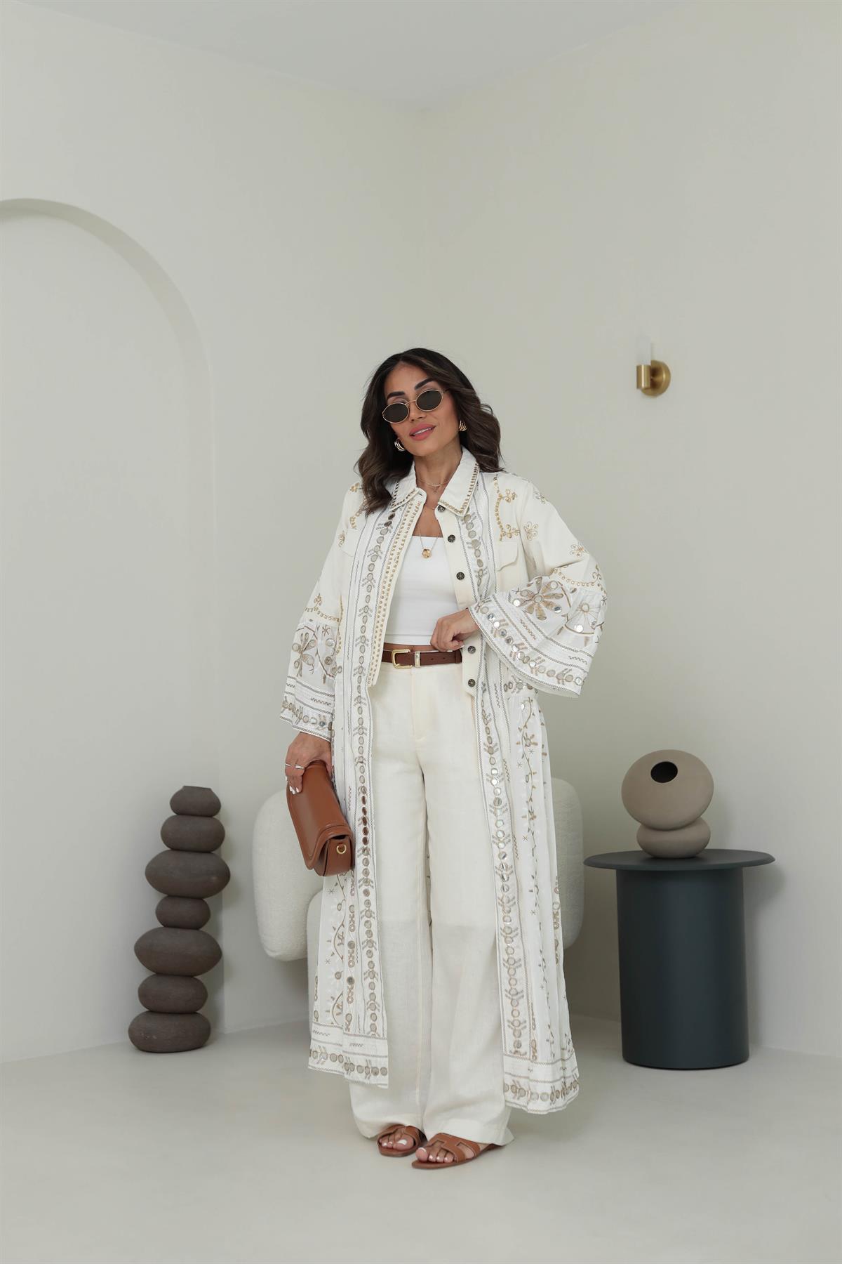 8896 İşlemeli Tasarım Maxi Pamuklu Ceket KREM