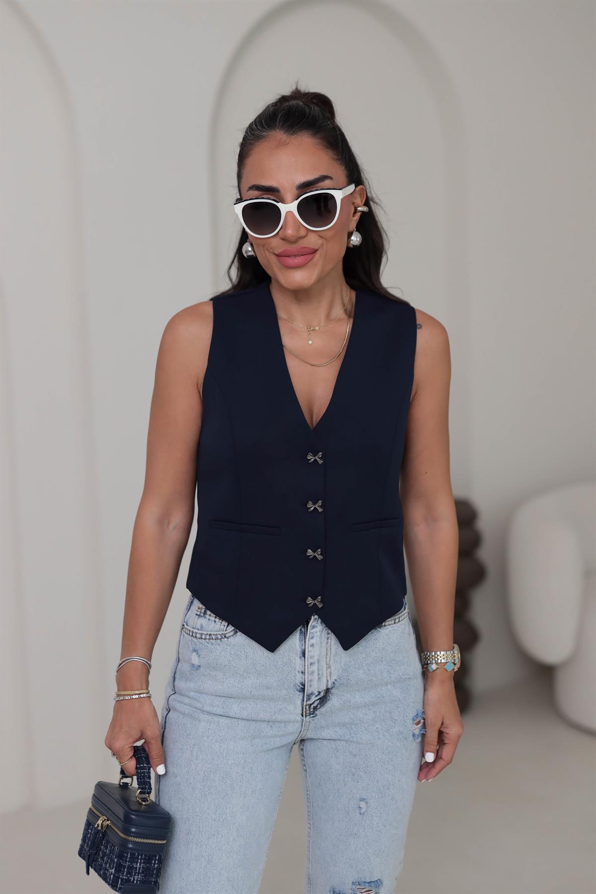 0464 Gümüş Fiyonk Düğmeli Double Yelek LACİVERT