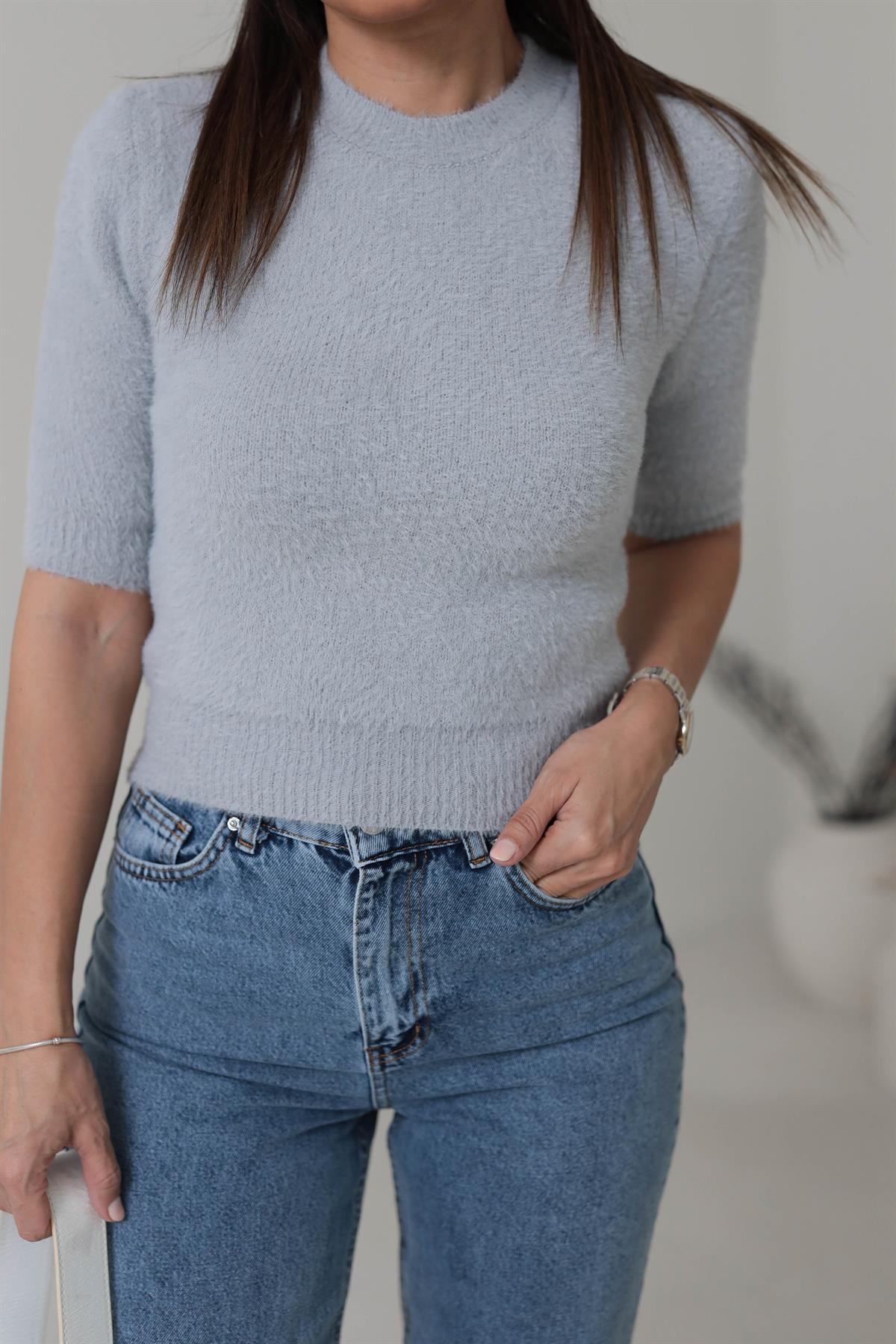 4231 Kısa Kol Yumuşak Dokulu Kazak GRİ