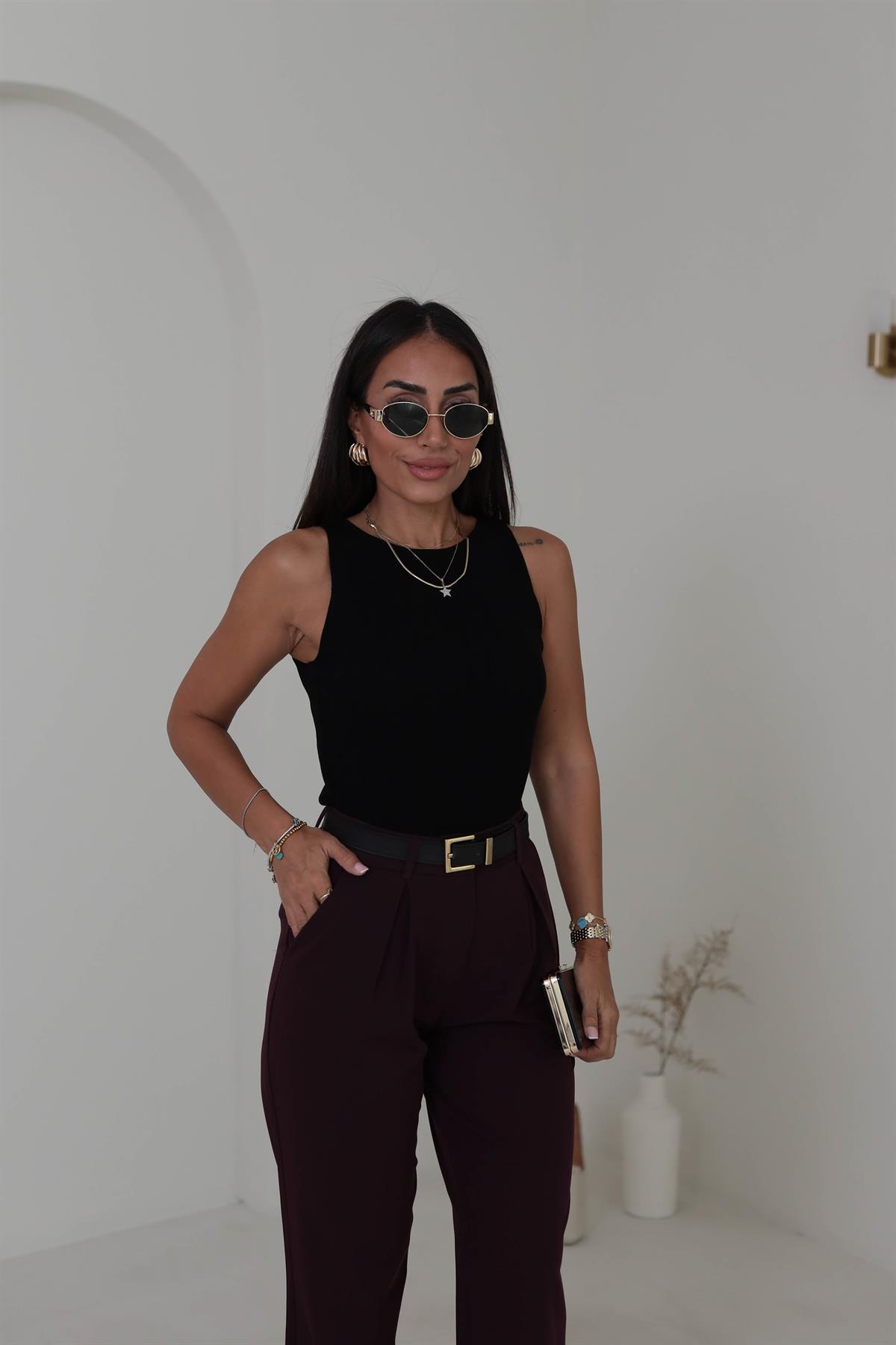 0726 Fitilli Yanları Yırtmaçlı Sıfır Kol Atlet SİYAH