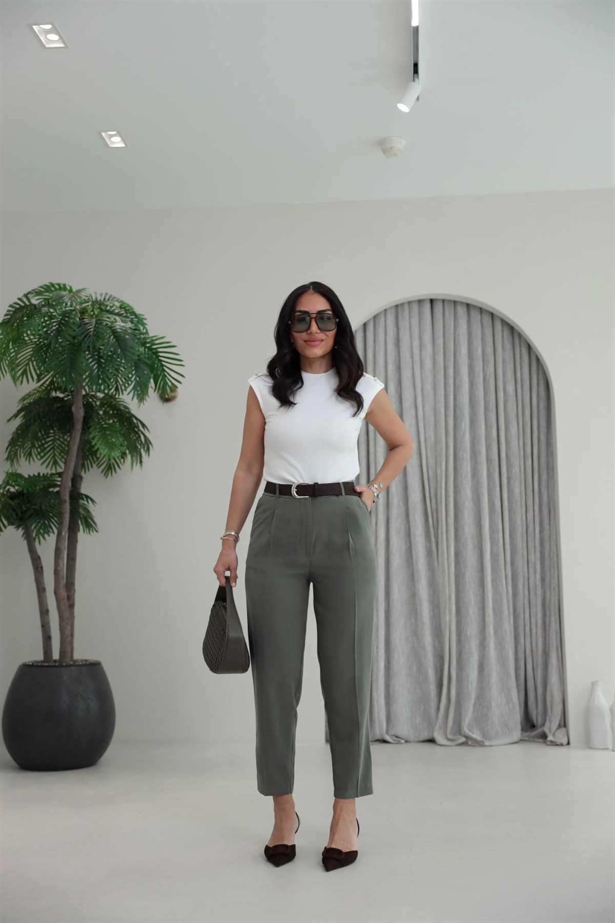7544 Kemer Detaylı Tencel Kumaş Smart Pantolon HAKİ YEŞİL