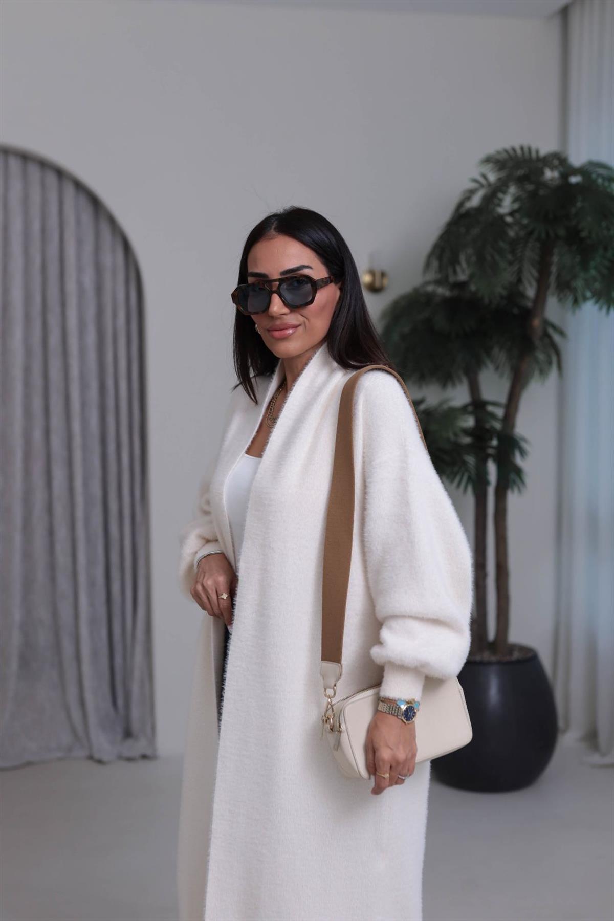 1015 Uzun Angora Hırka EKRU