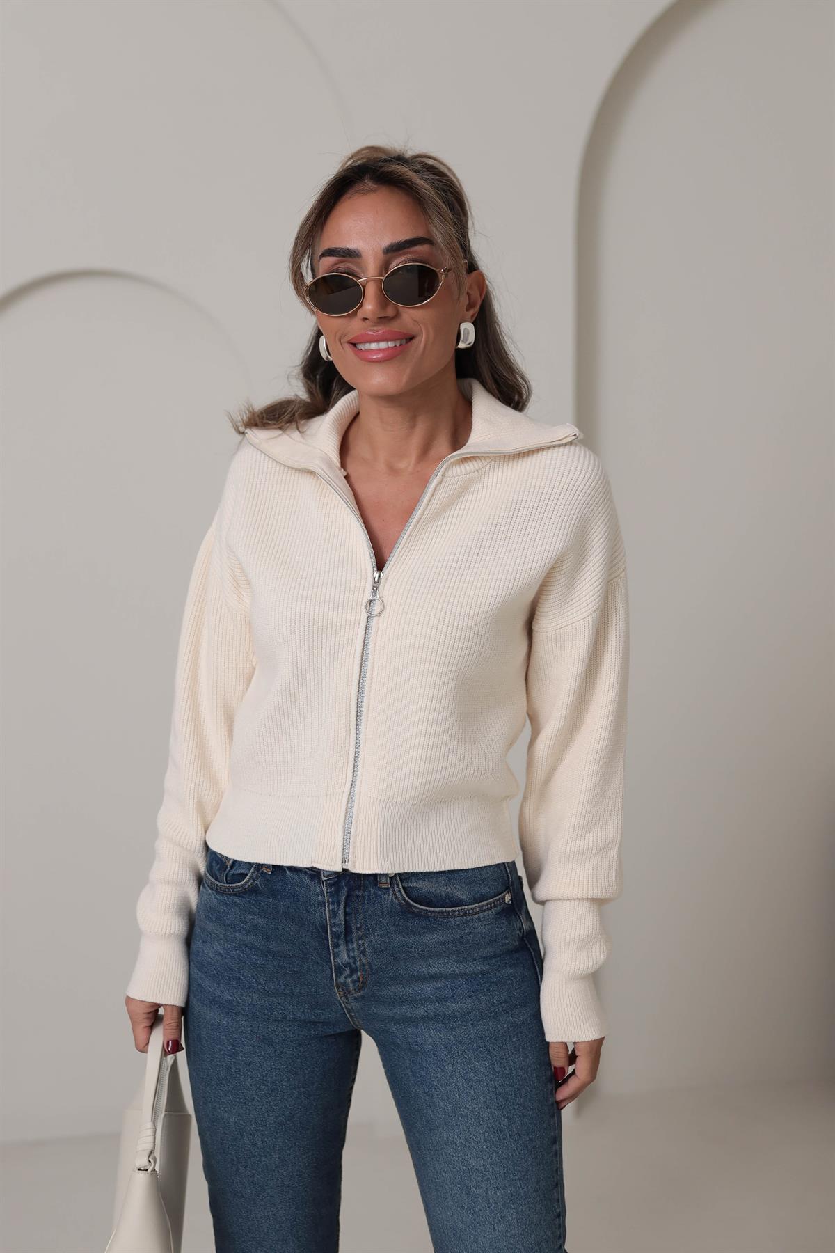 1054 Fermuarlı Yakalı Hırka EKRU