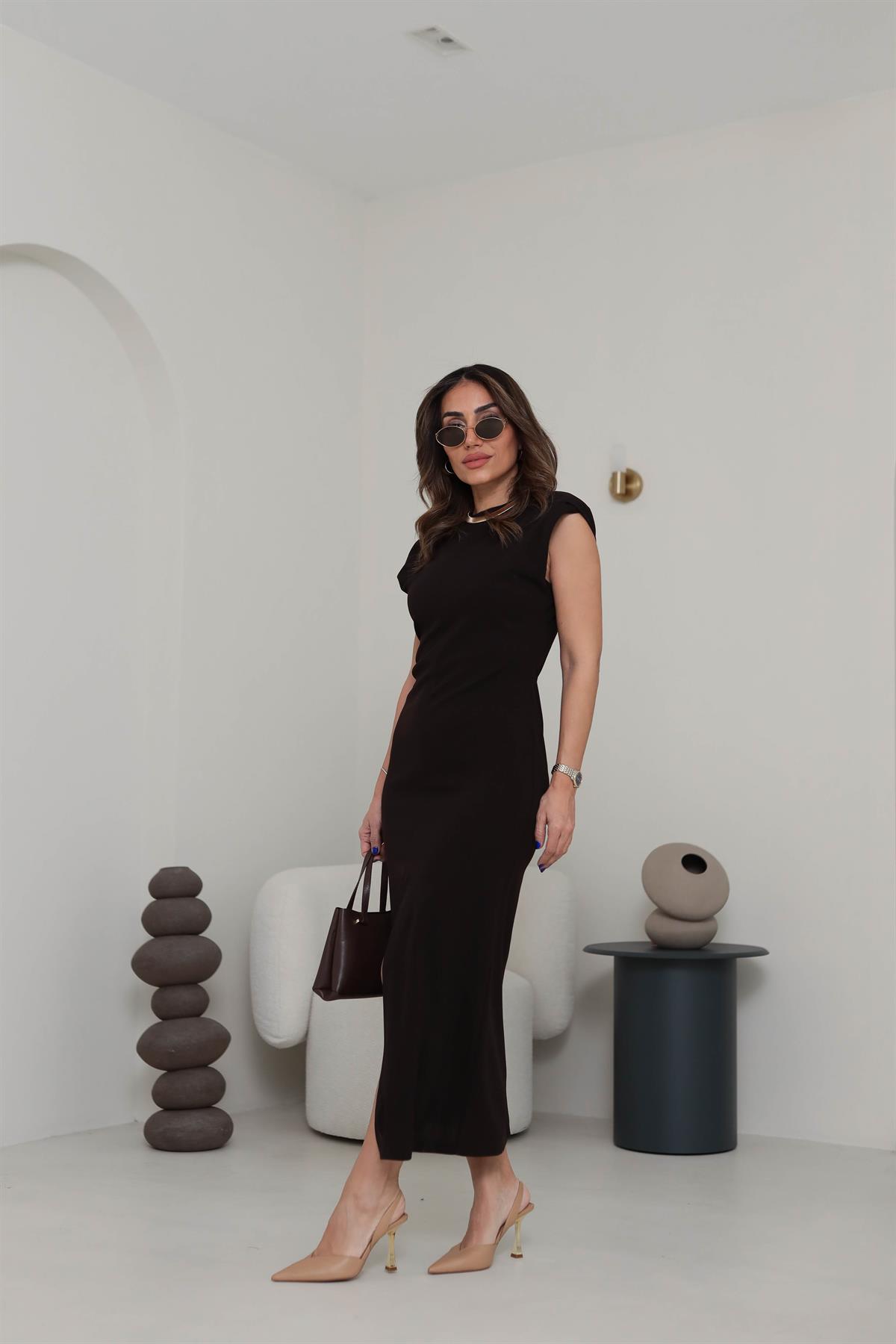 2043 Omuzları Vatkalı Ön Yırtmaç Detaylı Elbise ACI KAHVE