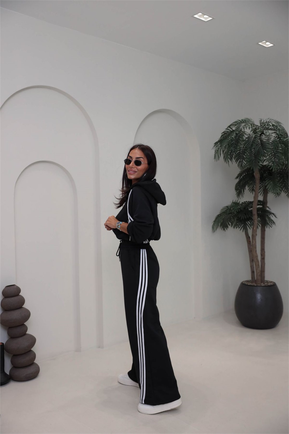 4285 Şerit Detaylı Fermuarlı Sweat Pantolon Takım SİYAH