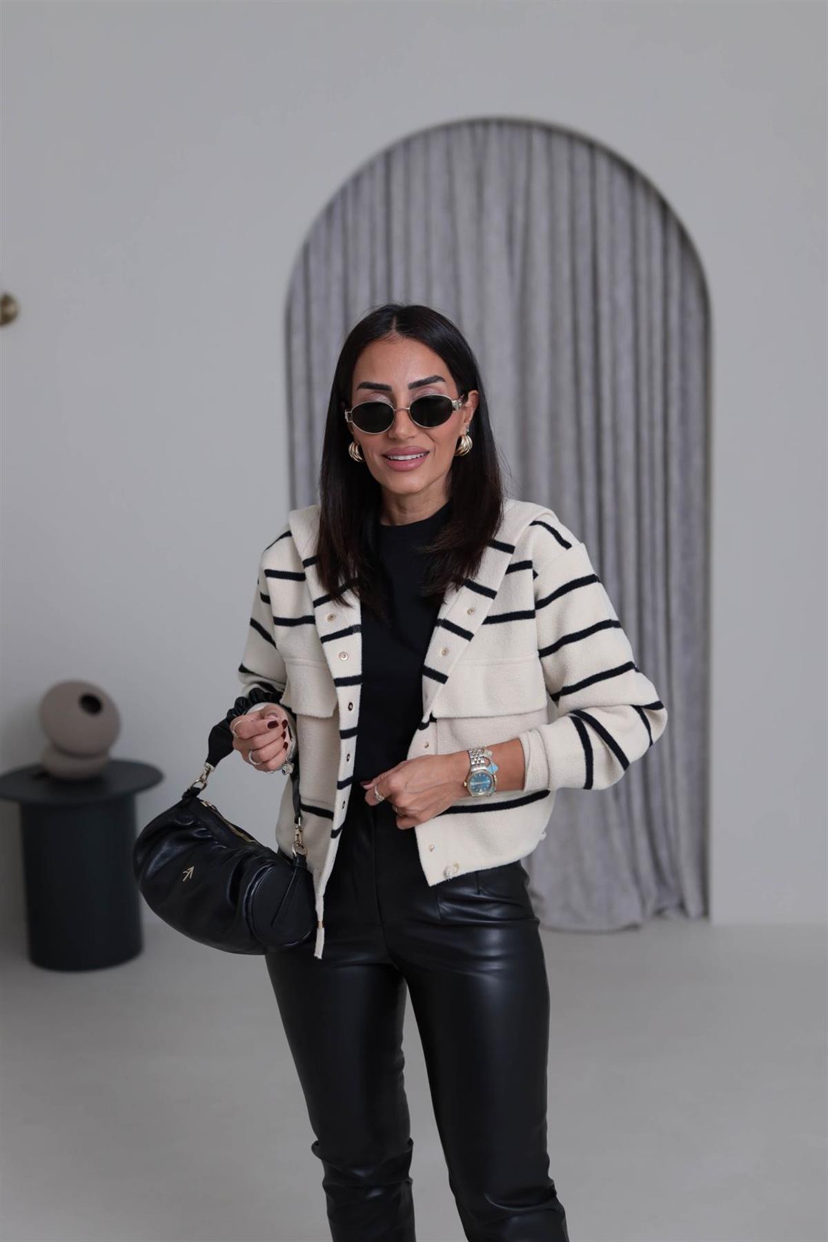 4600 Gold Düğme Detaylı Çizgili Angora Ceket EKRU