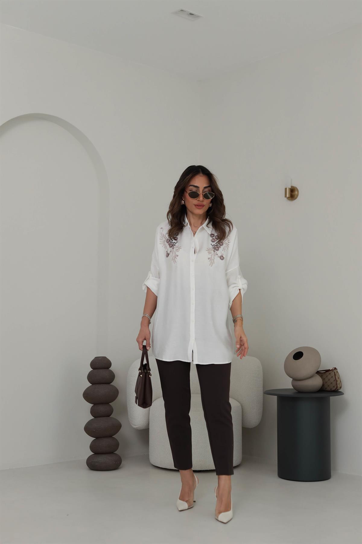 4472 Pul Ve İnci İşlemeli Oversize Gömlek EKRU