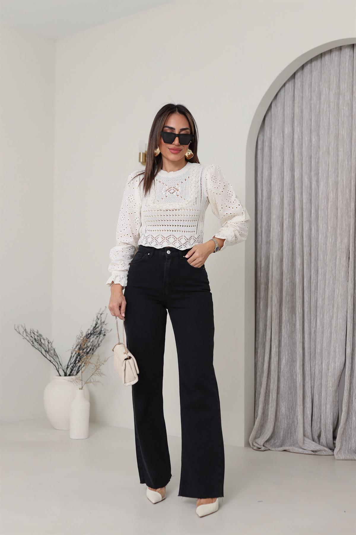 8058 Kol Fisto Detaylı Ajurlu Bluz EKRU
