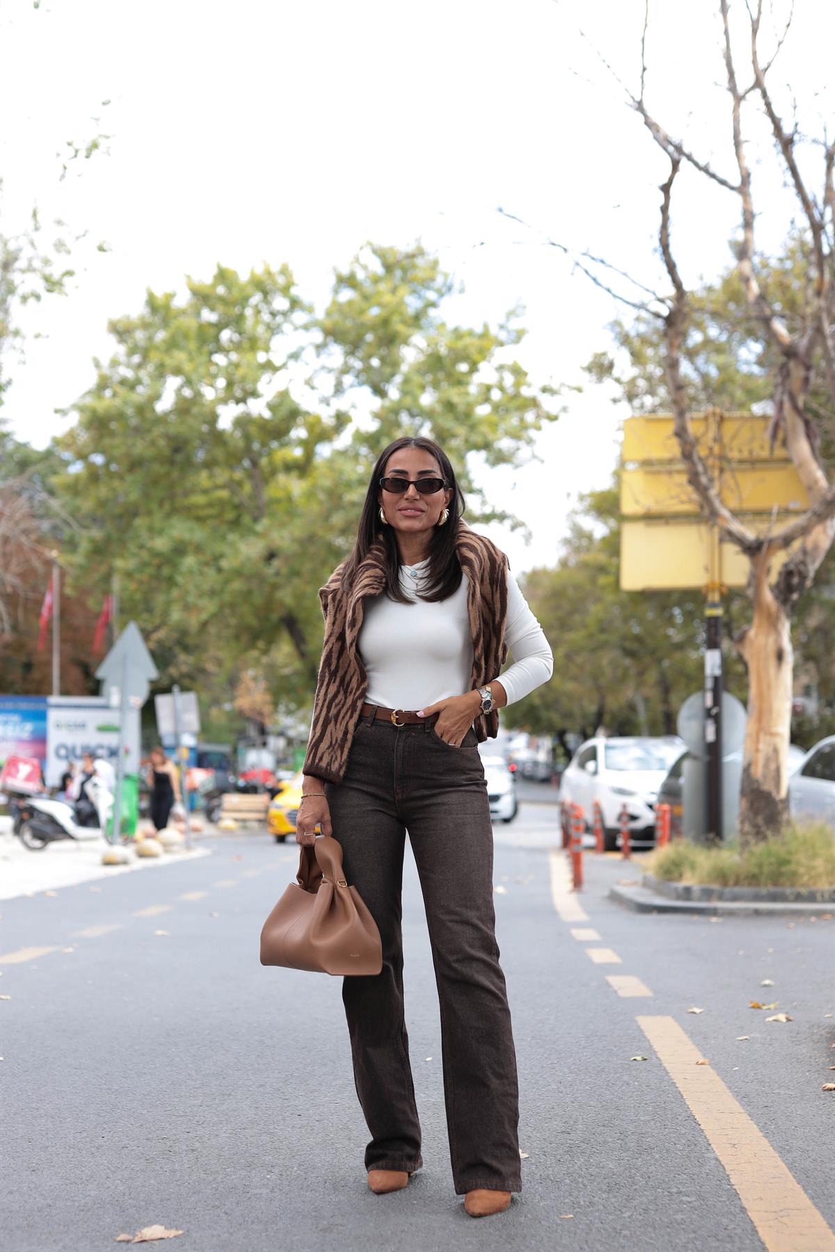 5396 Yıkamalı Geniş Flare Jean KAHVE