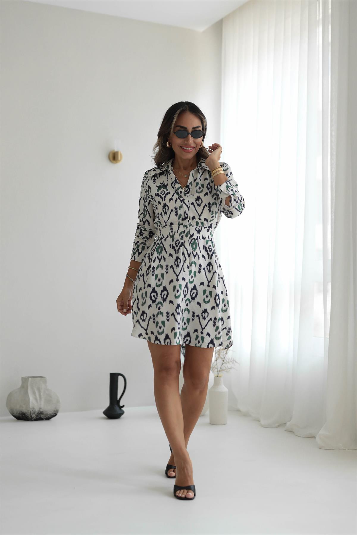 0587 Bel Lastikli Gömlek Yaka Desenli Elbise