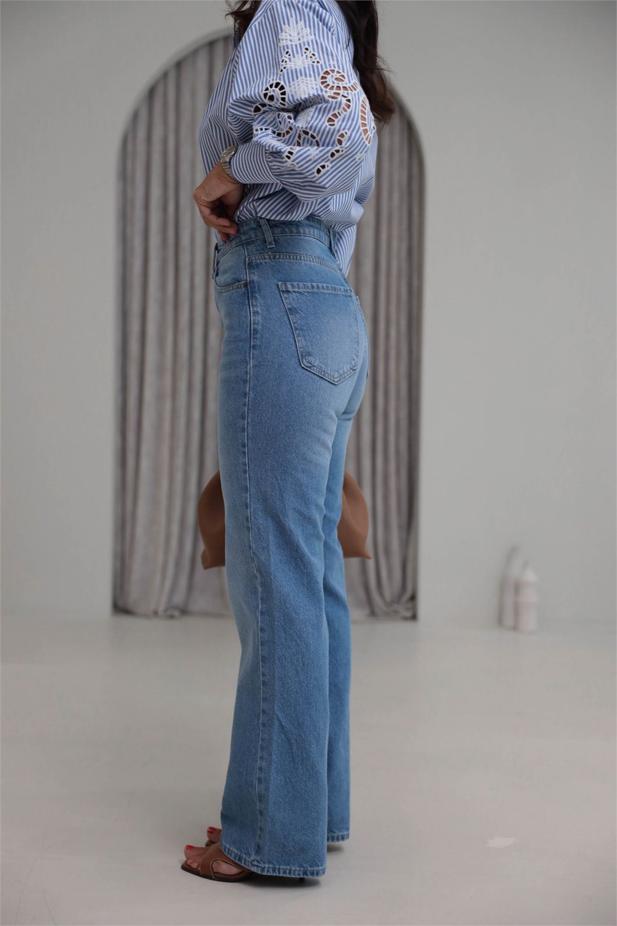 2411 Düz Paça Yüksek Bel Straight Jean MAVİ