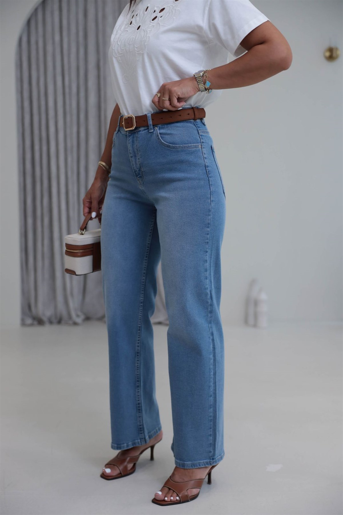 8171 Süet Kemerli Yıkamalı Straight Pantolon MAVİ