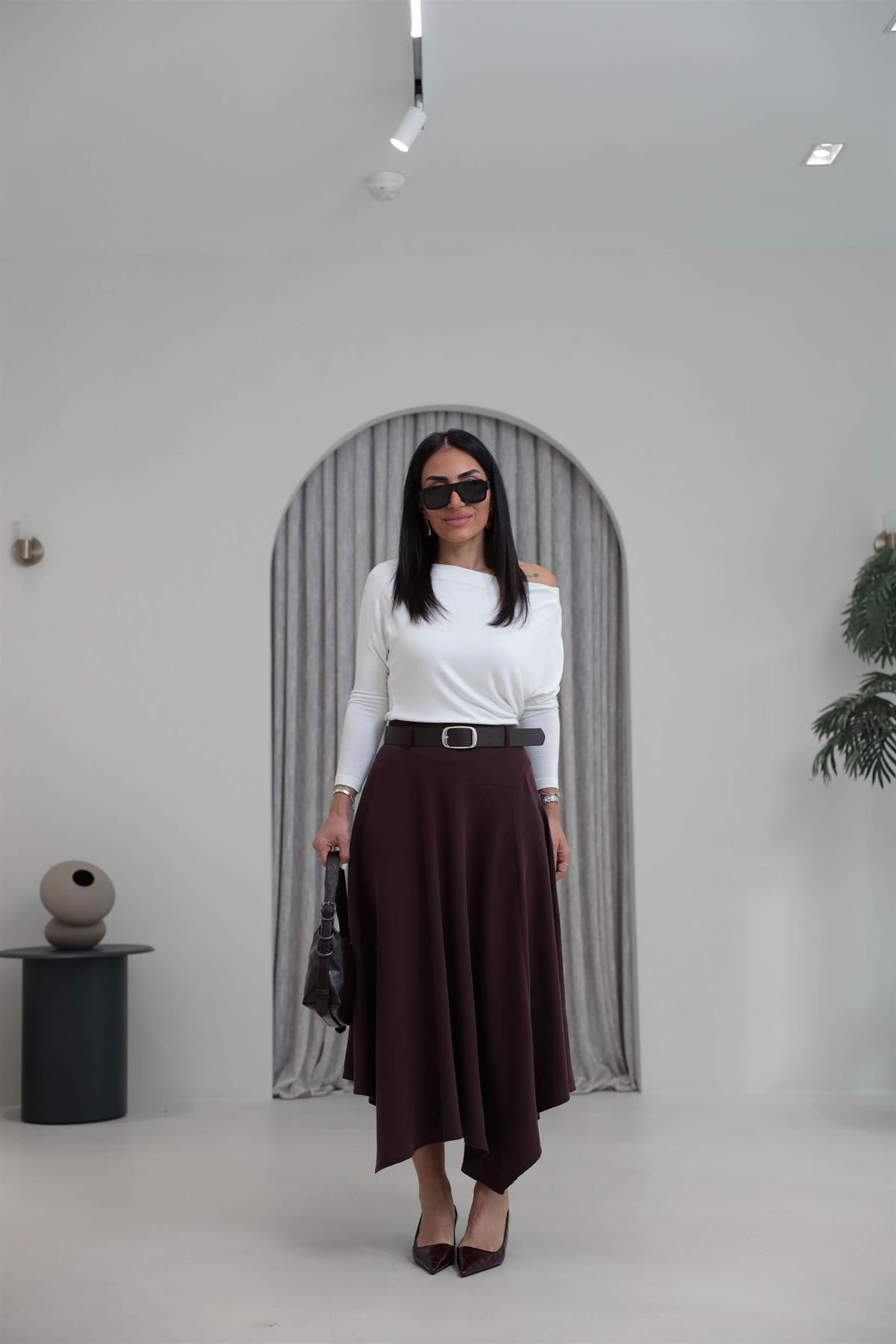 0670 Asimetrik Dikiş Detay Kemerli Kloş Etek MÜRDÜM