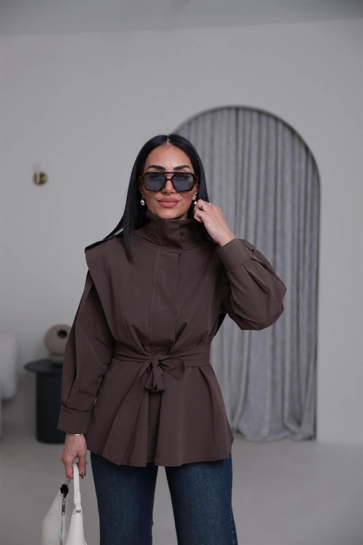 7623 Dik Yaka Geniş Omuz Kuşaklı Trençkot KAHVE