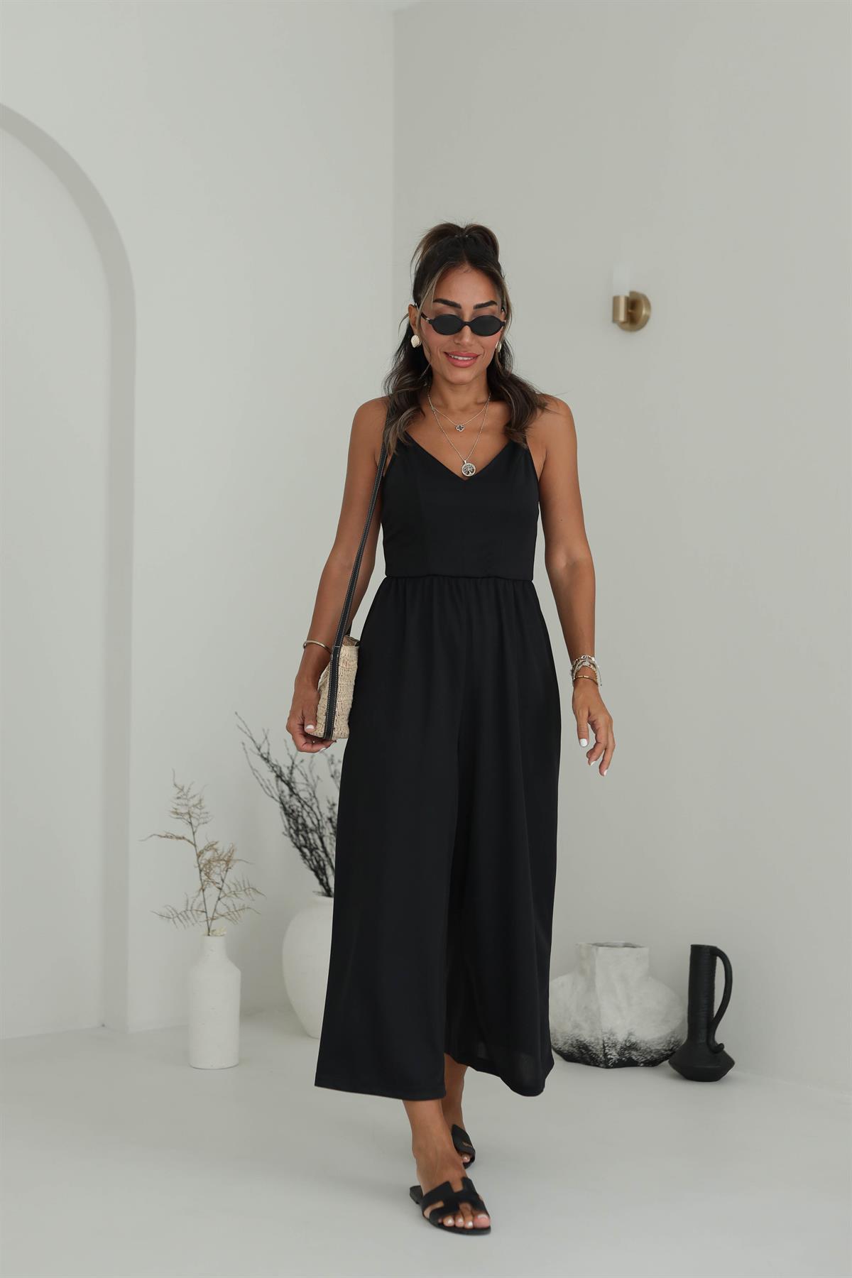 Petek Dokulu Askılı Tulum