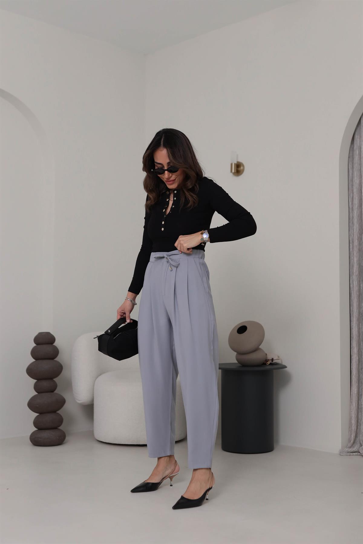 0266 Önden Bağcıklı Tencel Kumaş Havuç Pantalon AÇIK GRİ