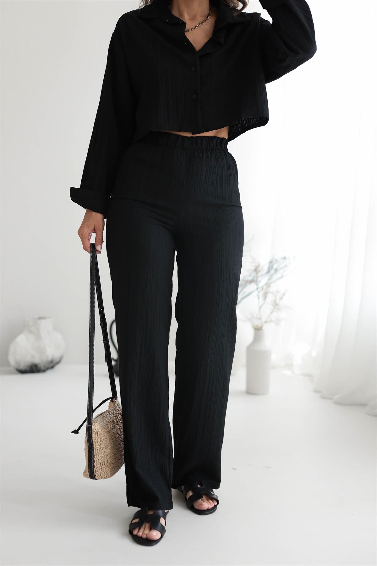 0042 Gömlek & Pantolon Gofre Takım