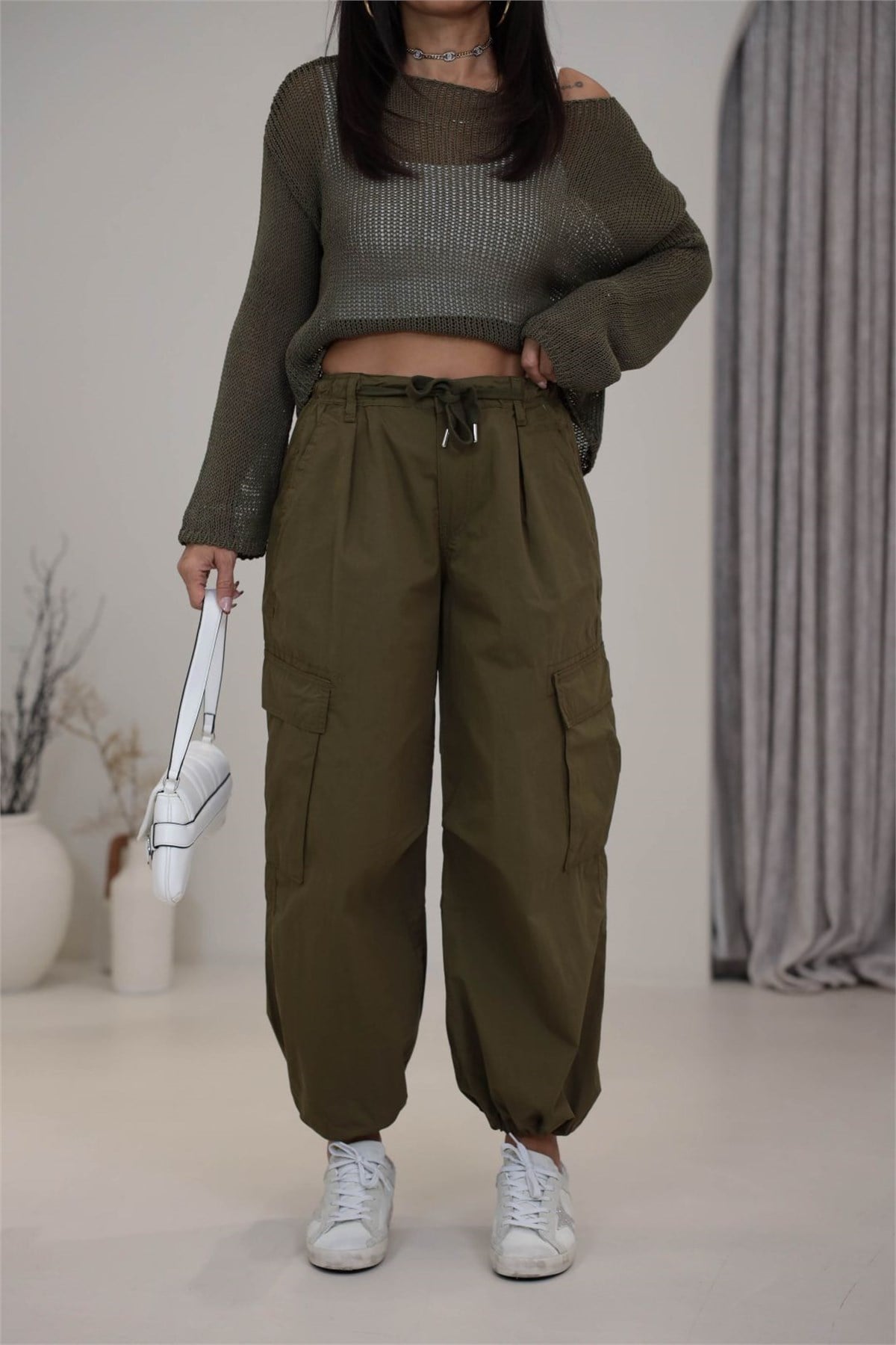 1164 Arka Bel Lastikli Bağcık Detaylı Kargo Pantolon HAKİ YEŞİL