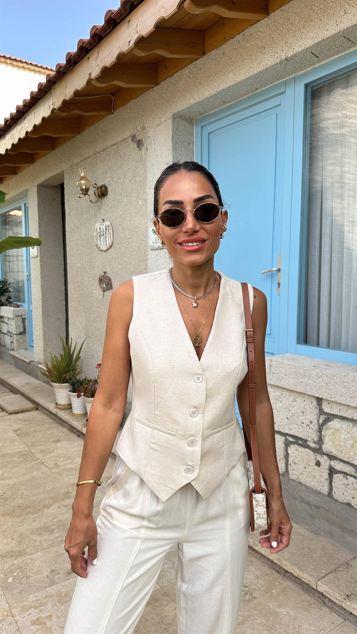 1116 Arkası Kuşaklı Keten Yelek