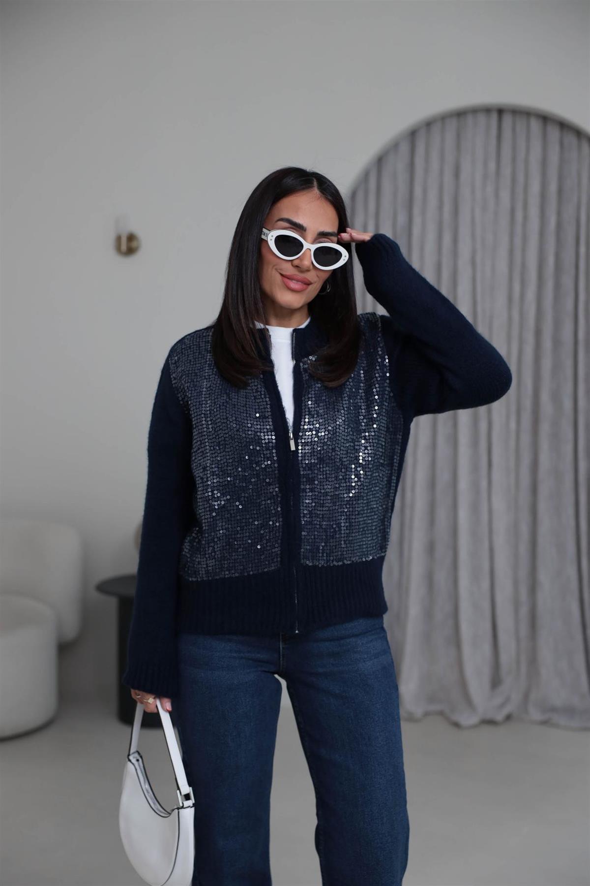 2570 Önü Pul İşlemeli Fermuarlı Hırka LACİVERT