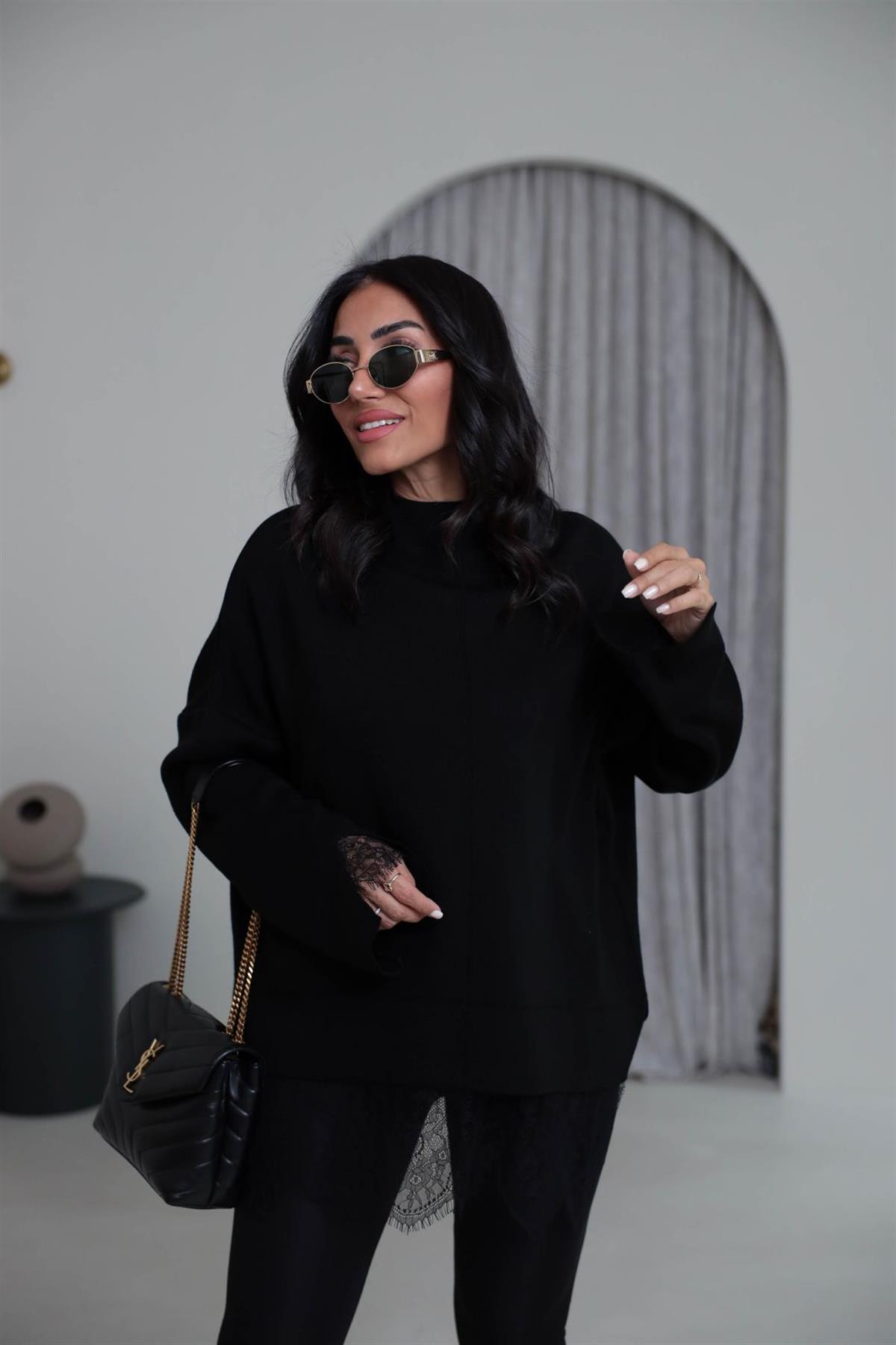 0136 Dik Yaka Dantelli Kazak SİYAH