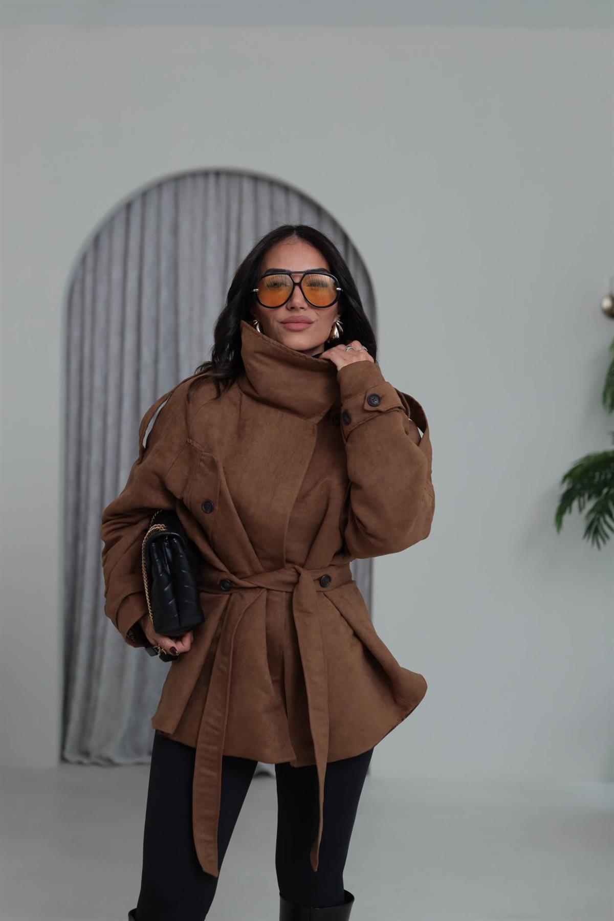 0572 Dik Yaka Apoletli Süet Mont TABA