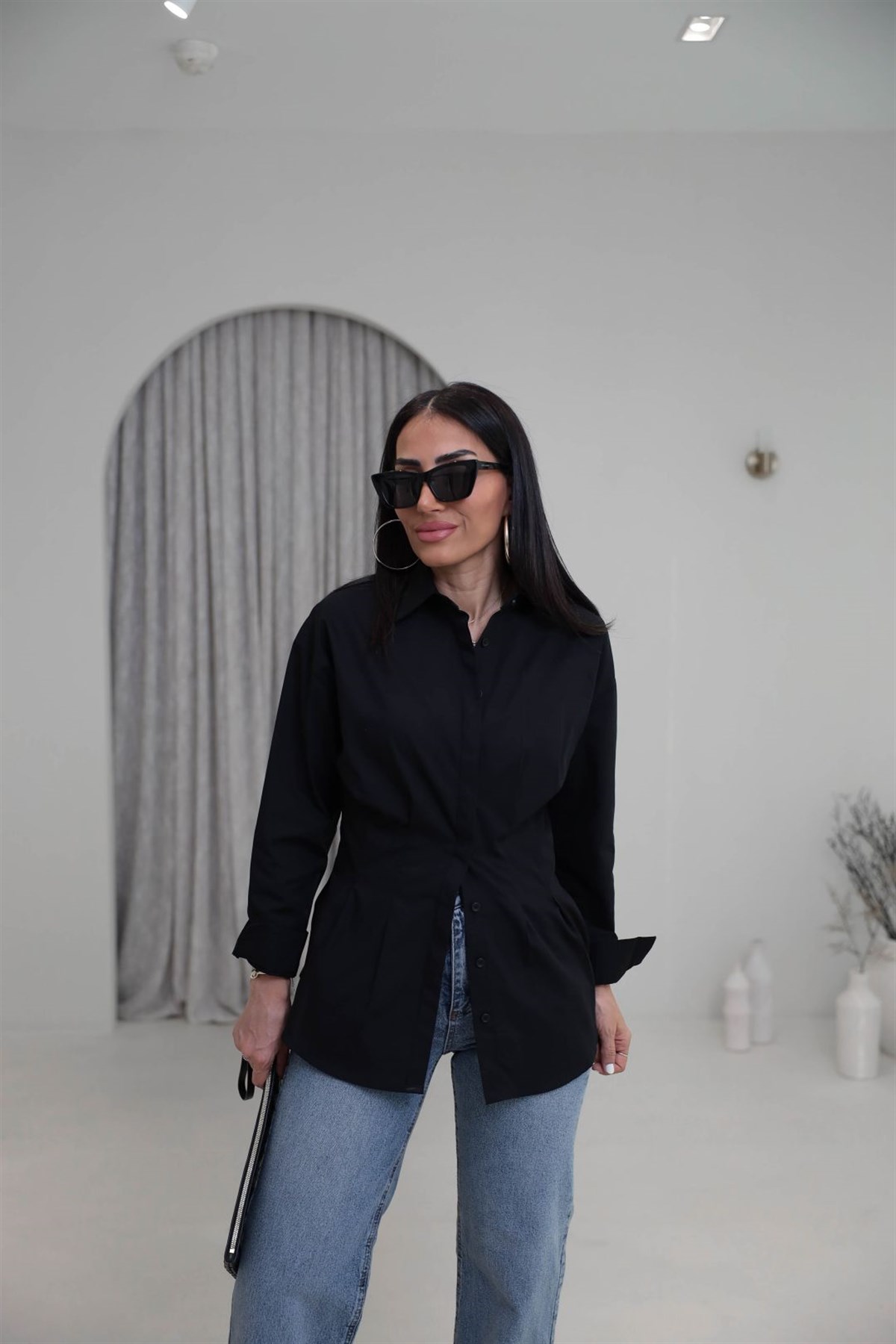 3013 Belden Oturtmalı Poplin Gömlek SİYAH