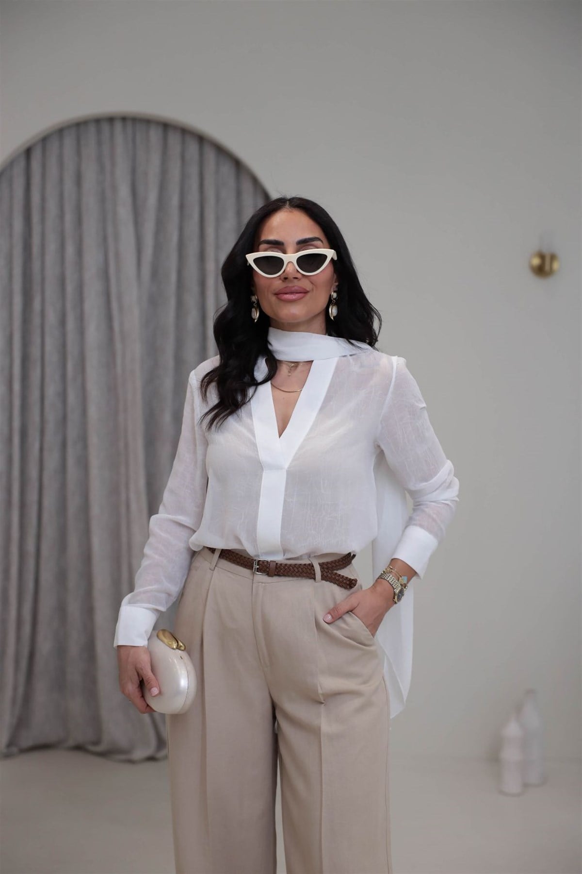 8233 Fular Detaylı Dokulu Şifon Bluz BEYAZ