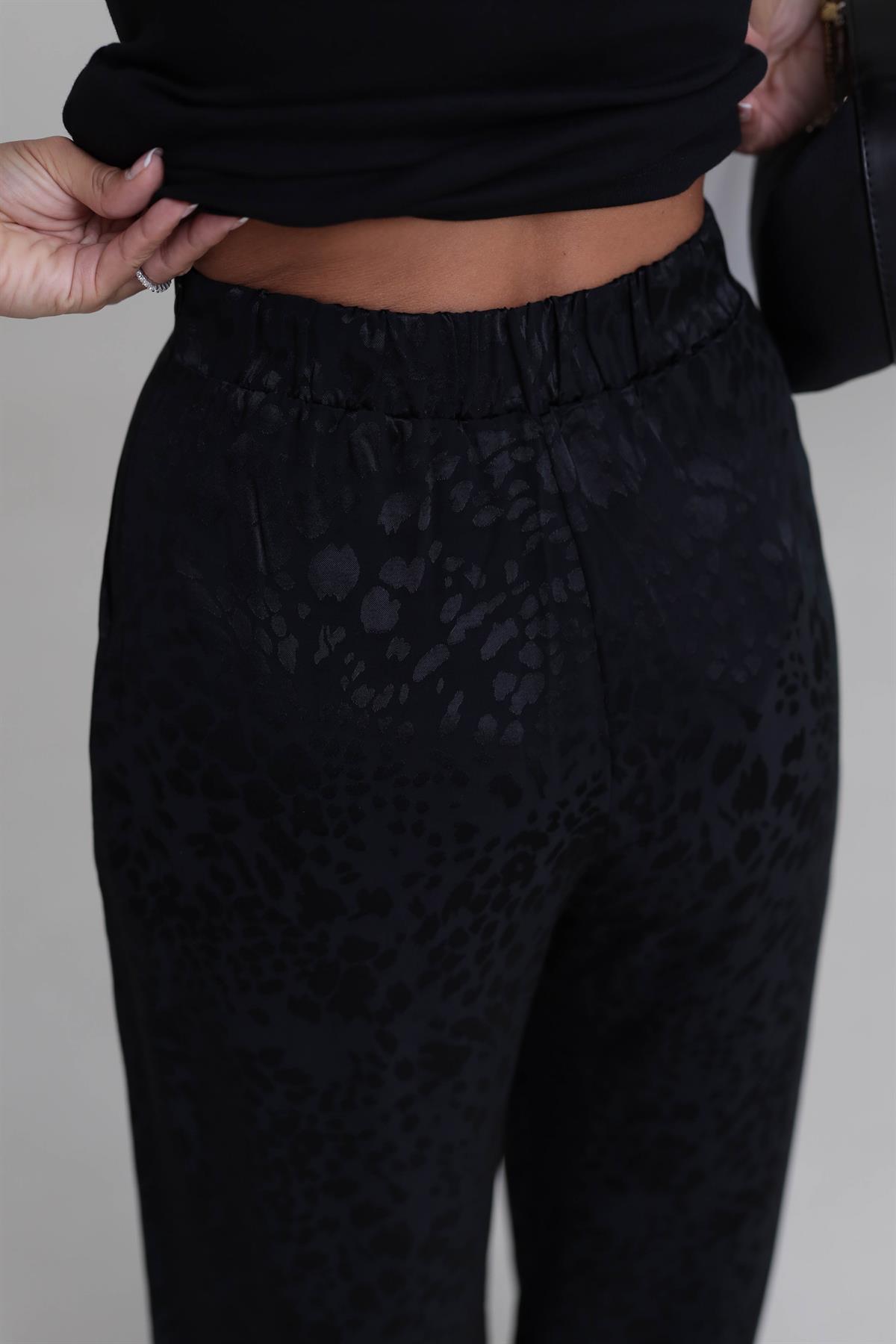 0338 Leopar Desen Saten Pantolon SİYAH