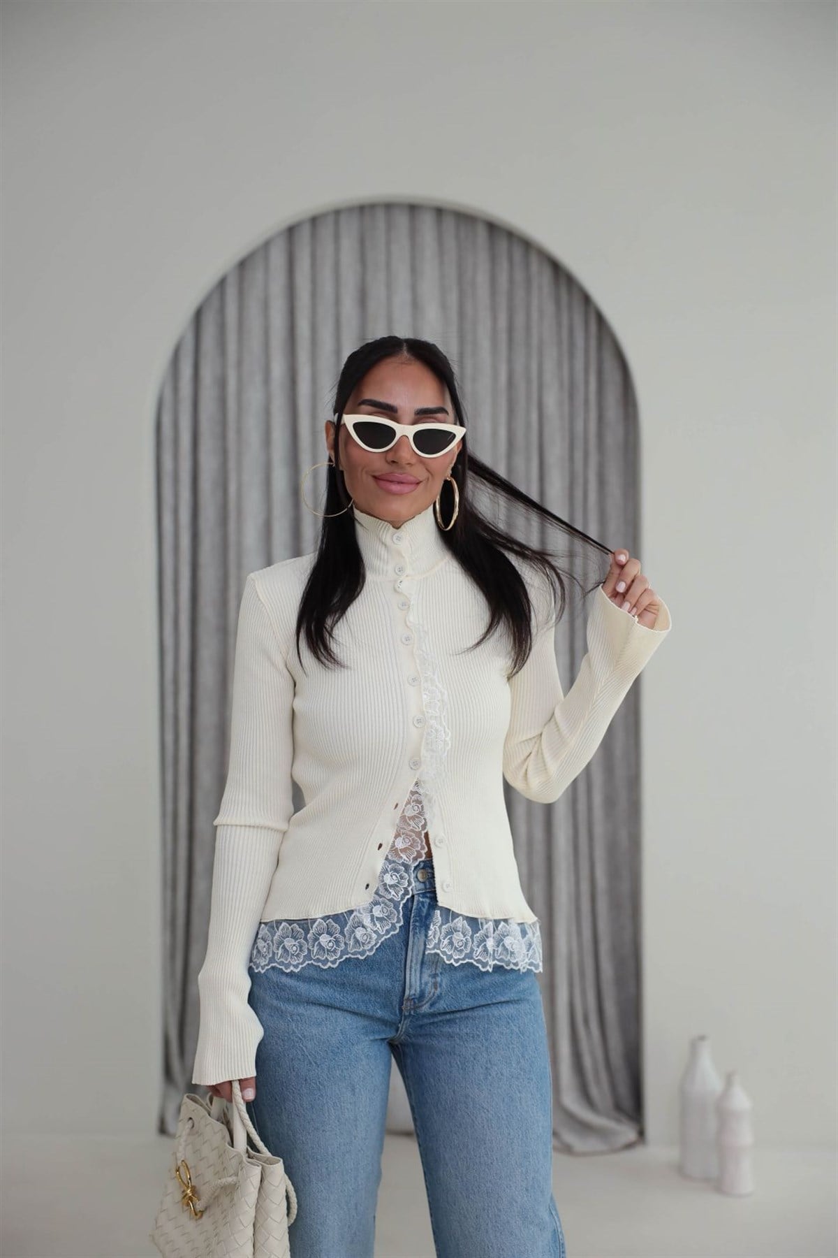 Yarım Balıkçı İspanyol Kol Güpürlü Hırka KREM