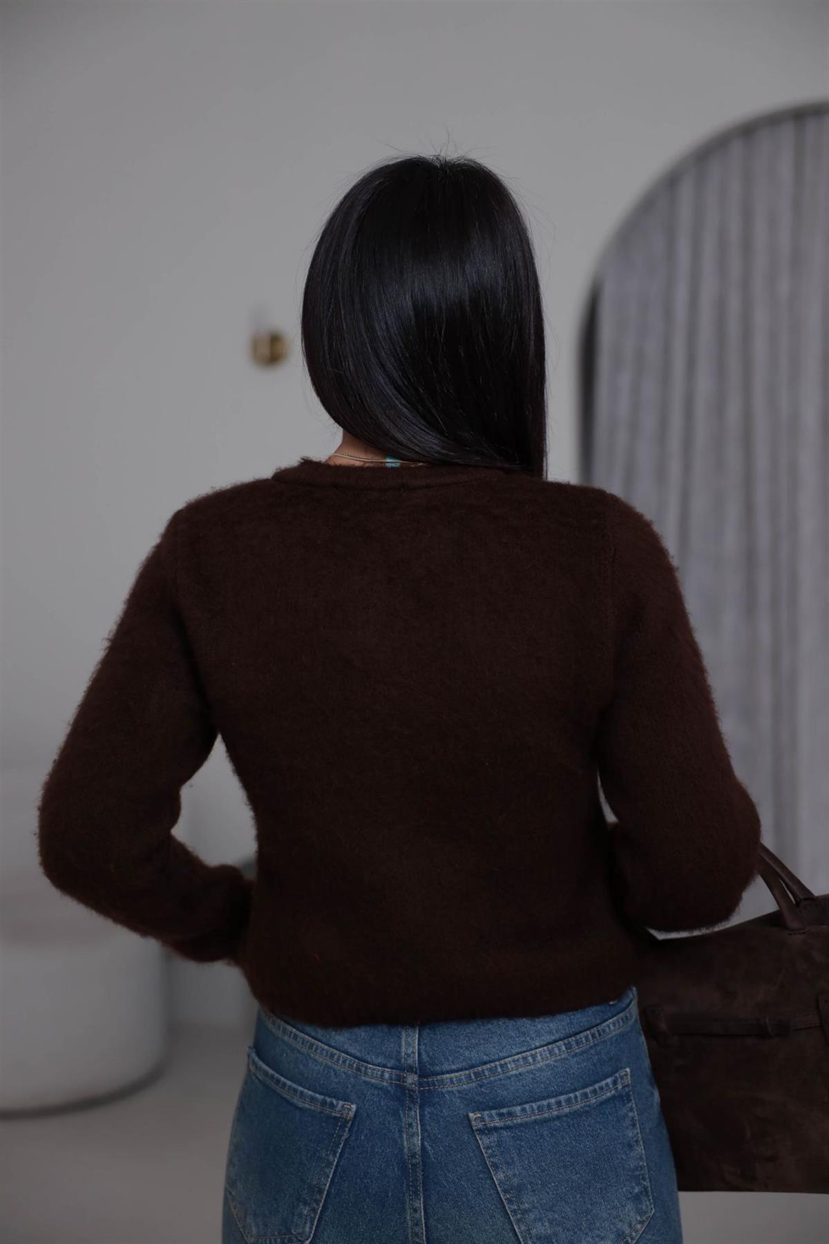 0157 Bisiklet Yaka Düğmeli Yumoş Hırka ACI KAHVE