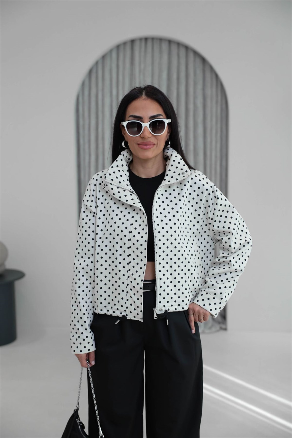 1381 Puantiye Esnek Kumaş Dik Yaka Bomber Ceket KREM