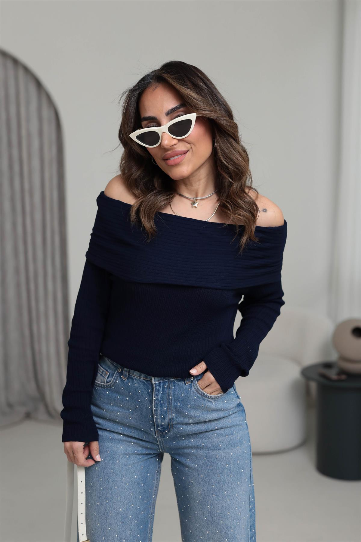0340 Madonna Yaka Fitilli Mevsimlik Triko LACİVERT