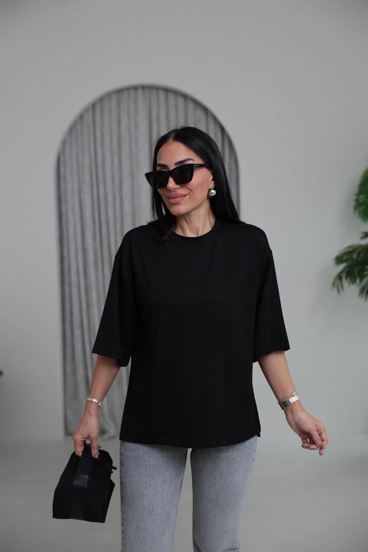 1066 Yanları Yırtmaçlı Bisiklet Yaka Modal Tshirt SİYAH