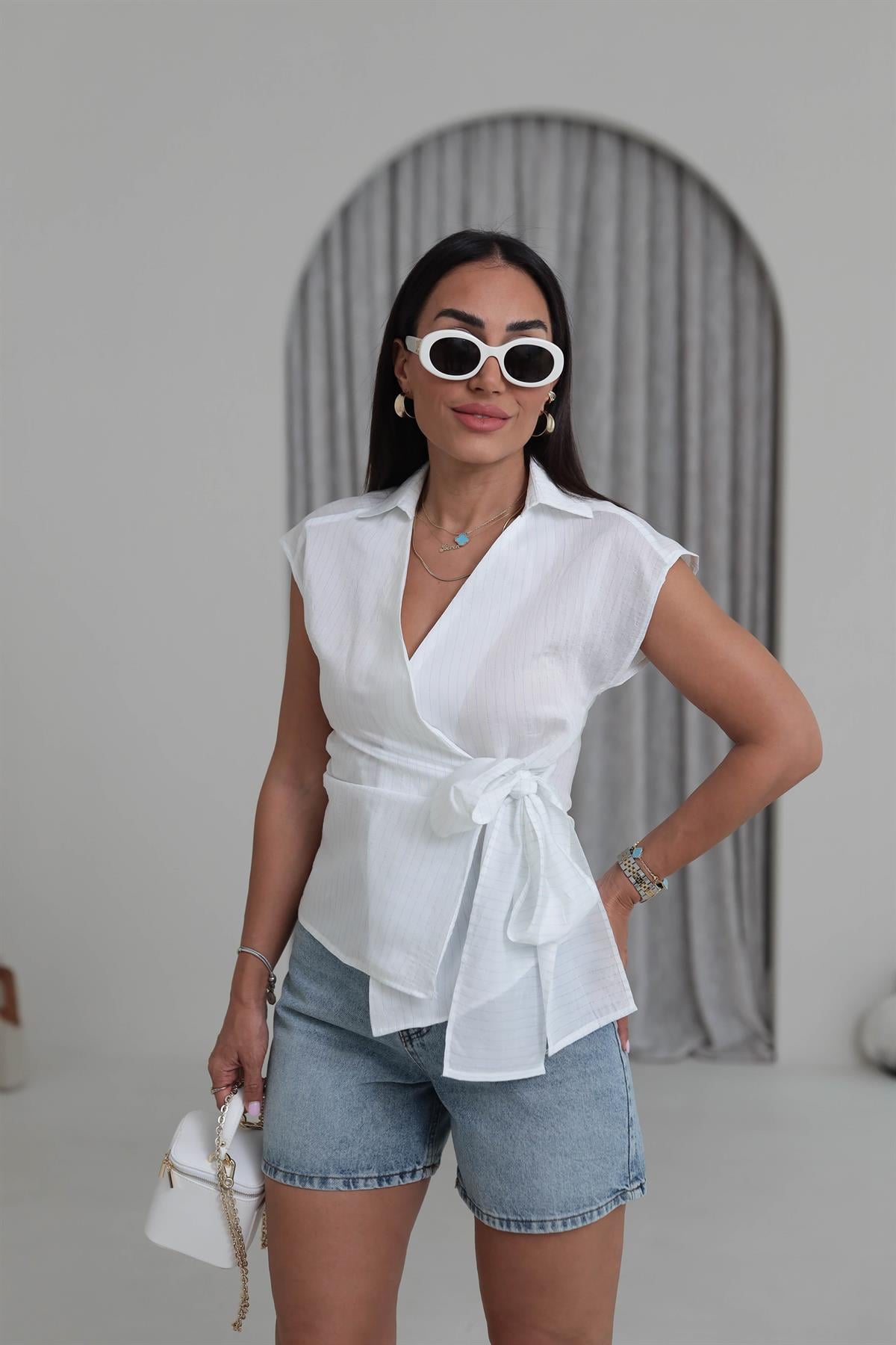 0438 Kruvaze Bağlamalı Çizgili Gömlek Bluz BEYAZ