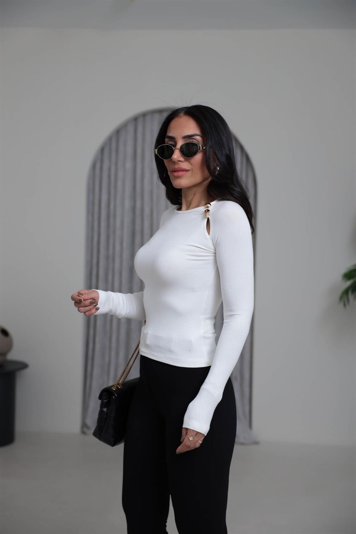 1063 Gold Aksesuarlı Modal Bluz EKRU